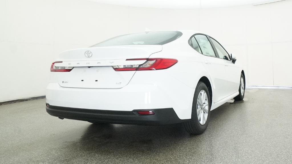 New 2026 Ice Cap Toyota LE image 5