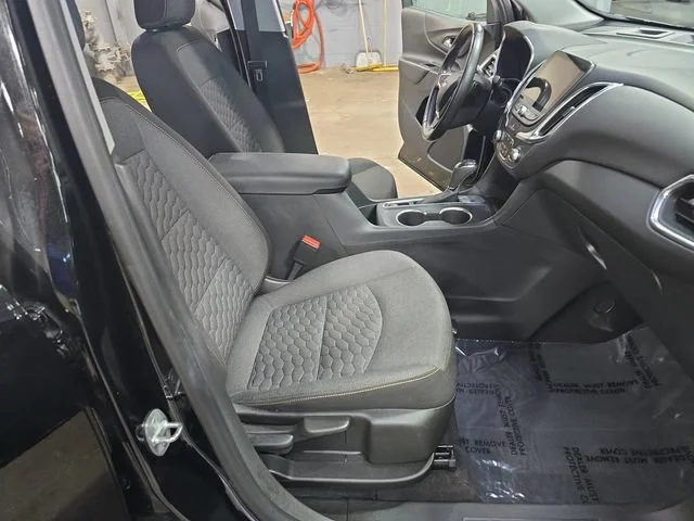 Used 2021 MOSAIC BLACK METALLIC Chevrolet LT image 12