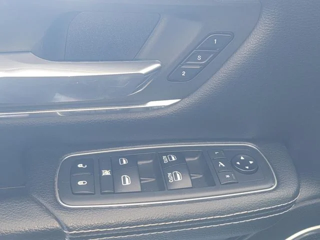 Certified Used 2019 White Ram Laramie image 31