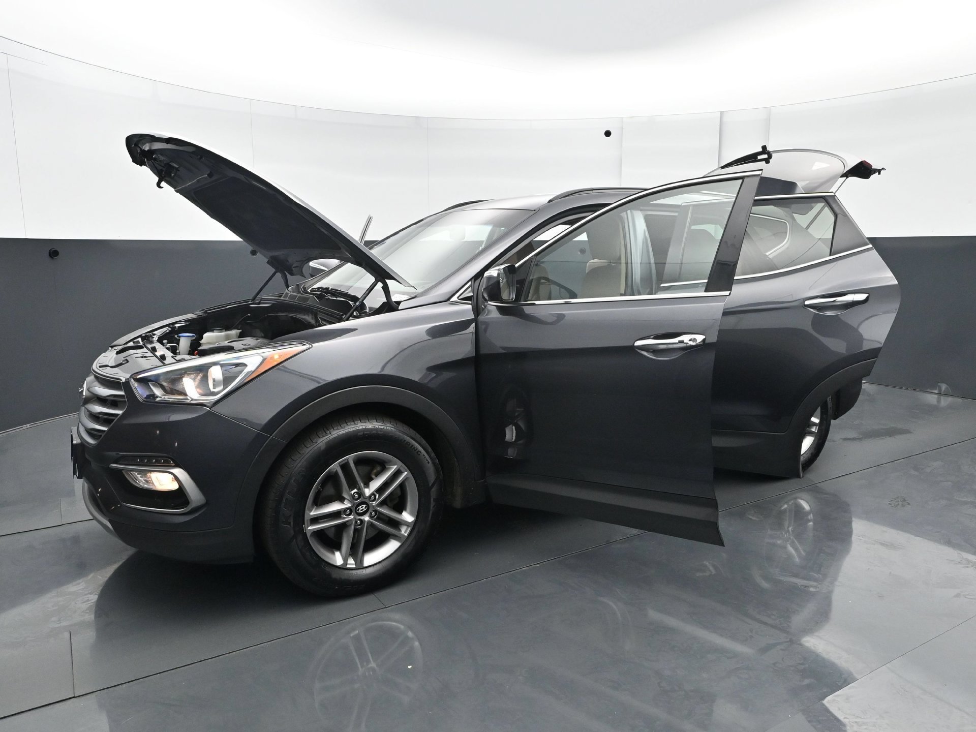 Certified Used 2018 Platinum Graphite Hyundai 2.4L Auto image 30