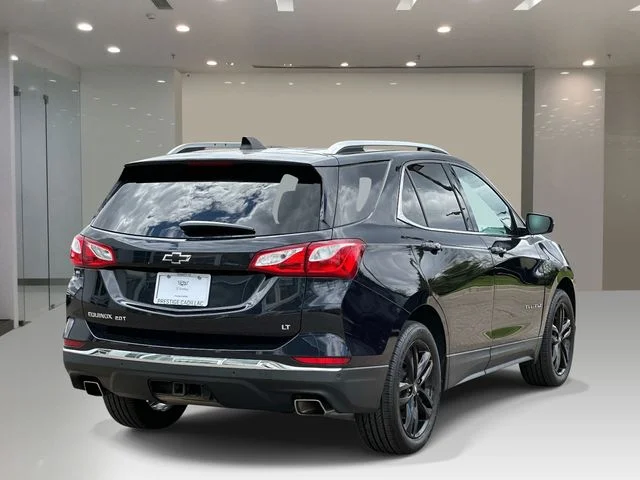 Used 2020 Blue Chevrolet LT image 4