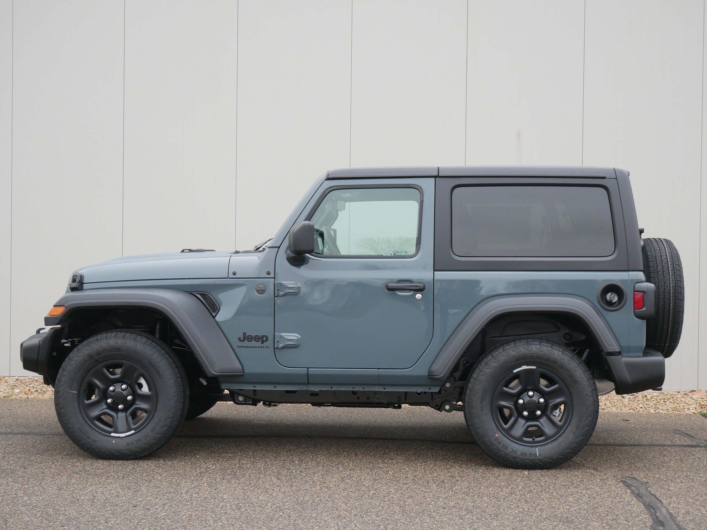 New 2026 Anvil Clear-Coat Exterior Paint Jeep Sport image 2