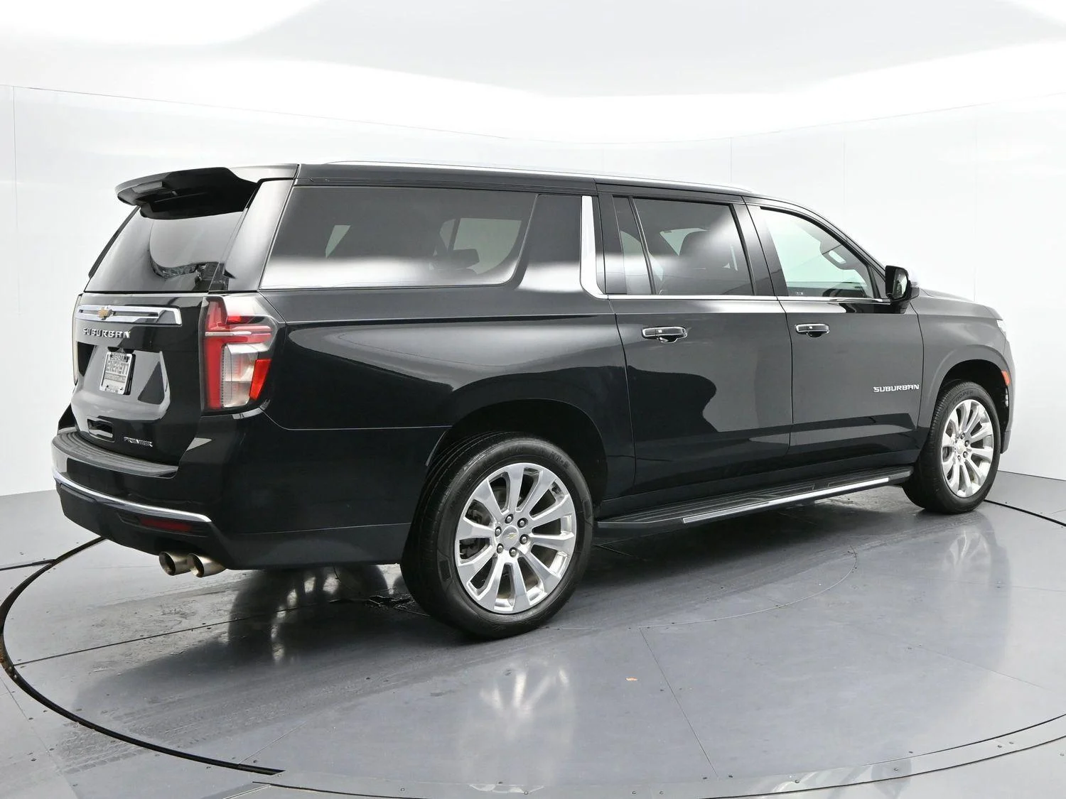 Used 2021 BLACK Chevrolet Premier image 7