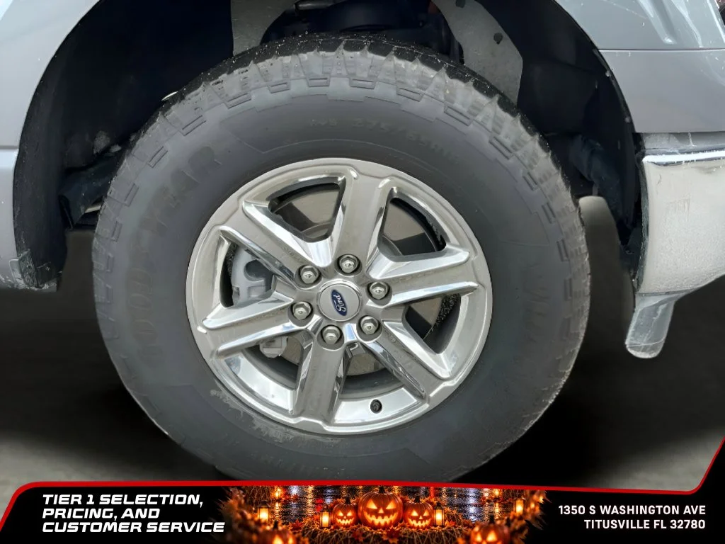 Used 2025 Gray Ford XLT image 36