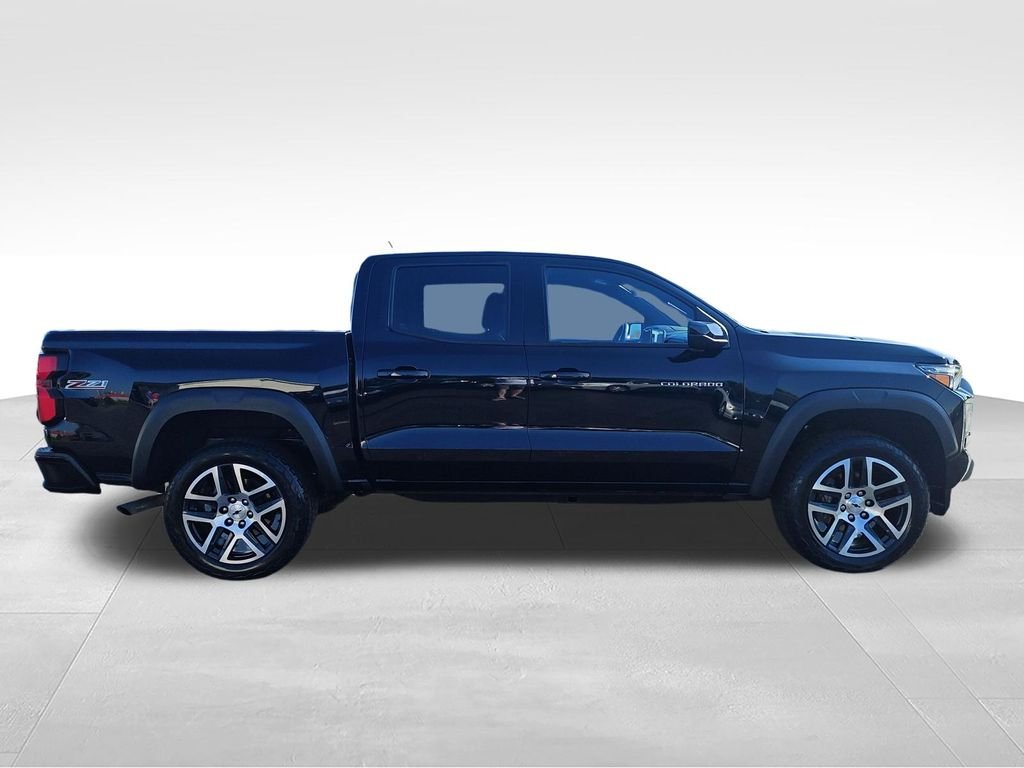 Used 2023 Black Chevrolet Z71 image 6