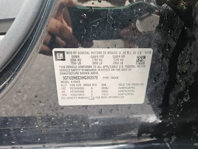 Used 2017 ONYX BLACK GMC SLT image 29