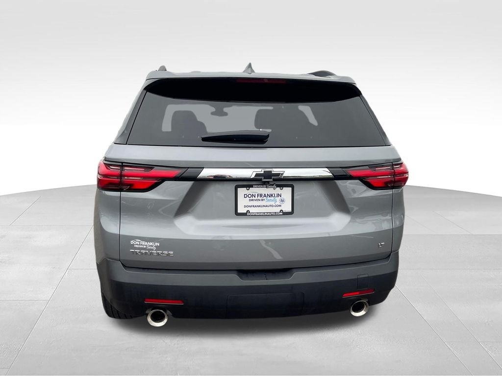 Used 2023 Gray Chevrolet LT image 4