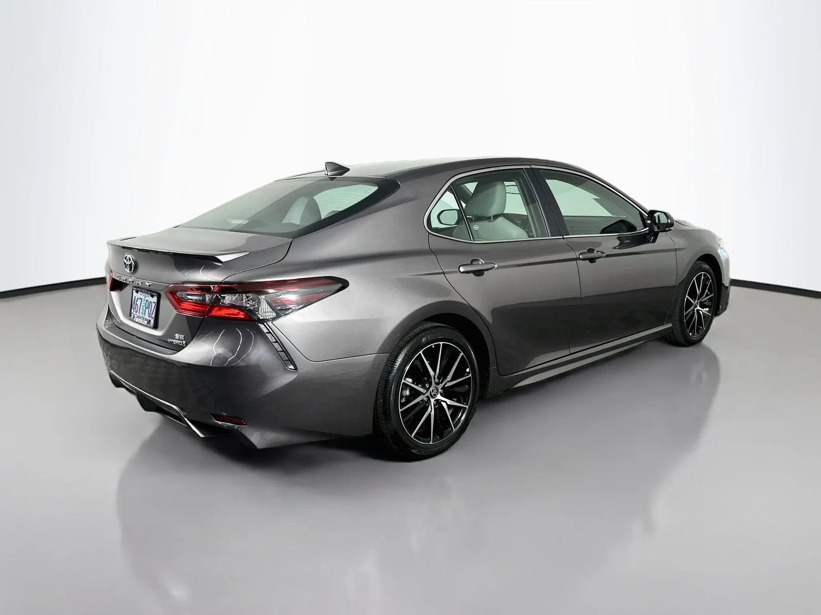 Used 2024 Predawn Gray Mica Toyota SE image 7