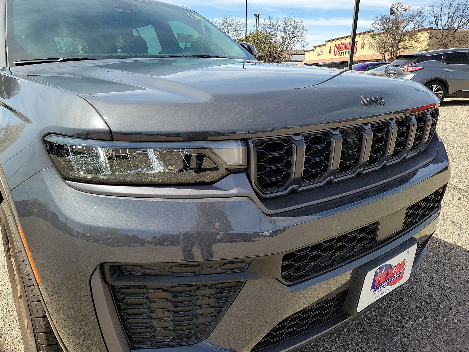 New 2026 Baltic Gray Jeep LAREDO ALTITUDE 4X4 image 6