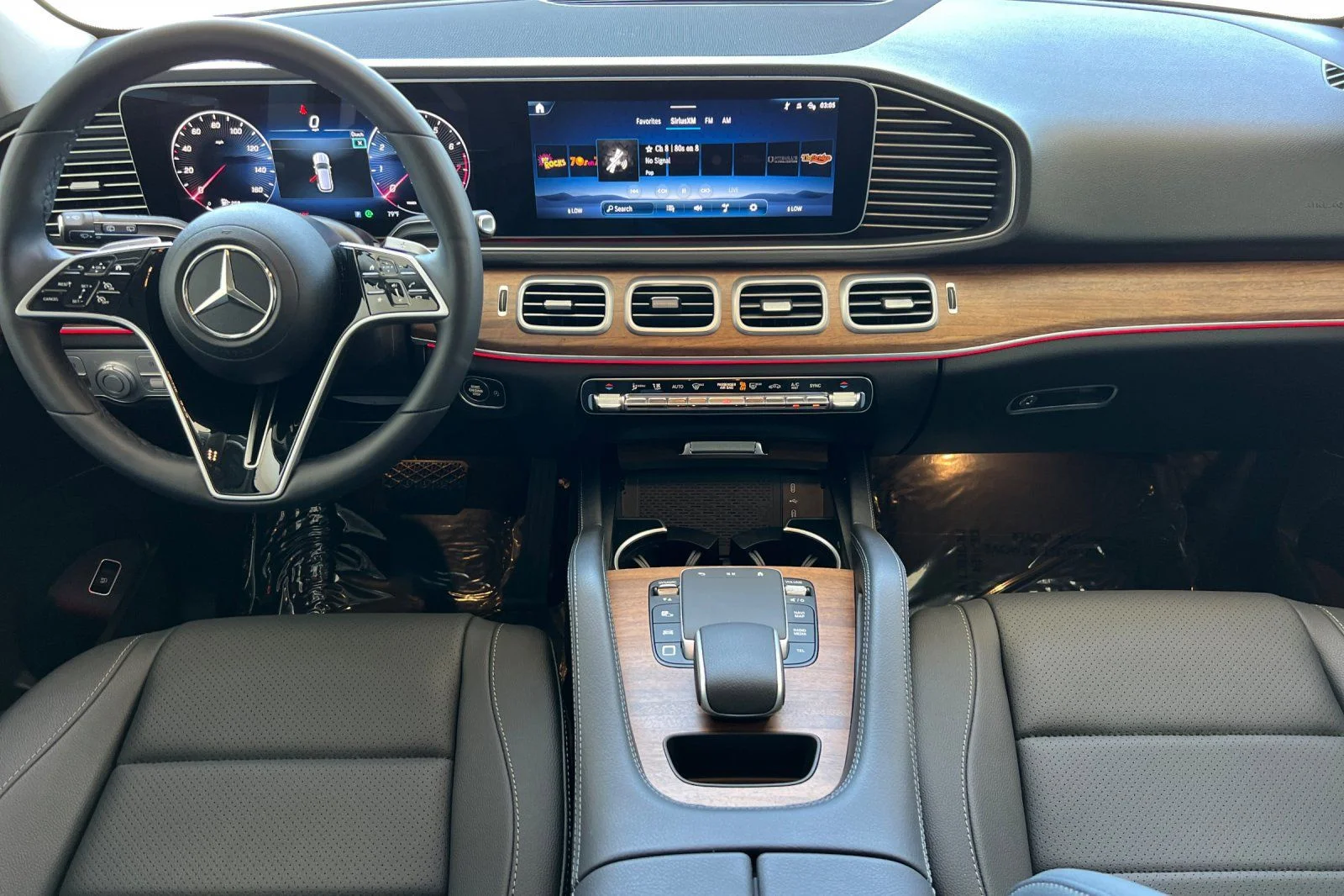 Used 2025 Gray Mercedes-Benz GLE 350 image 3