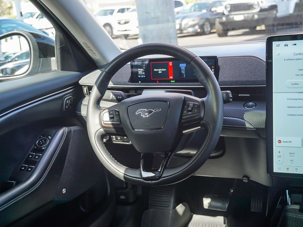 Used 2023 Blue Ford Premium image 17
