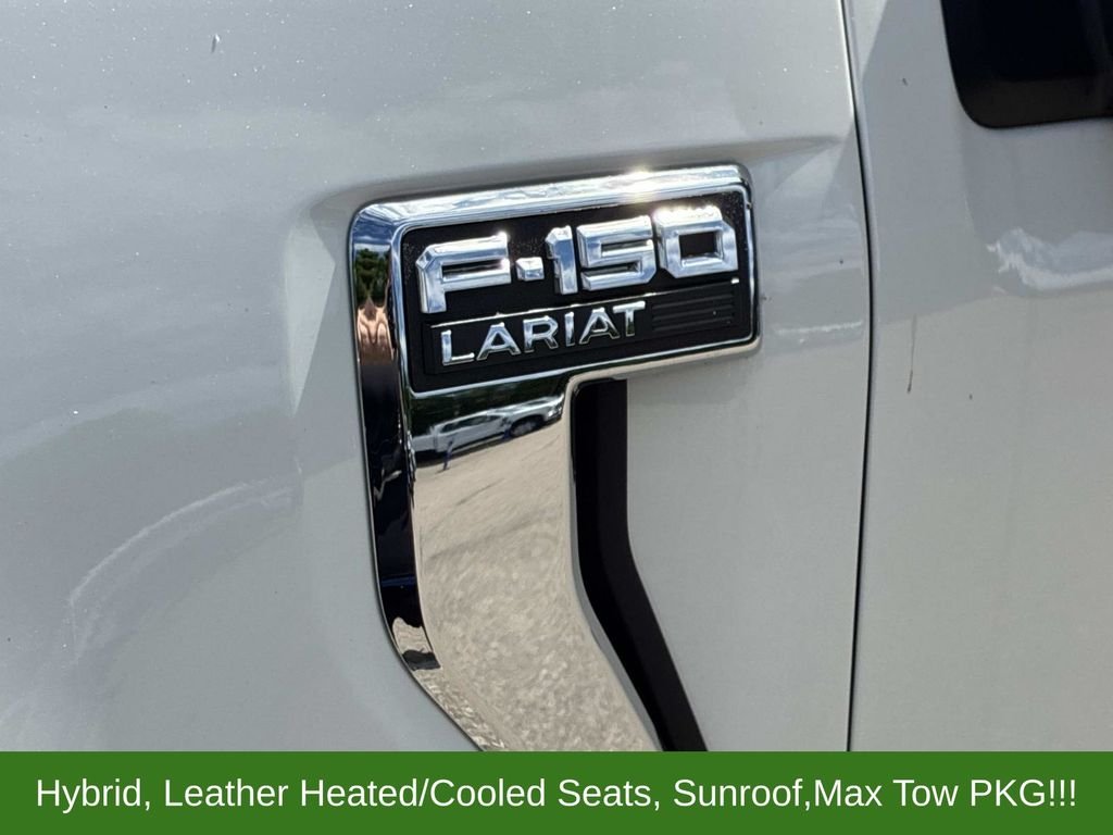Used 2022 White Ford Lariat image 14
