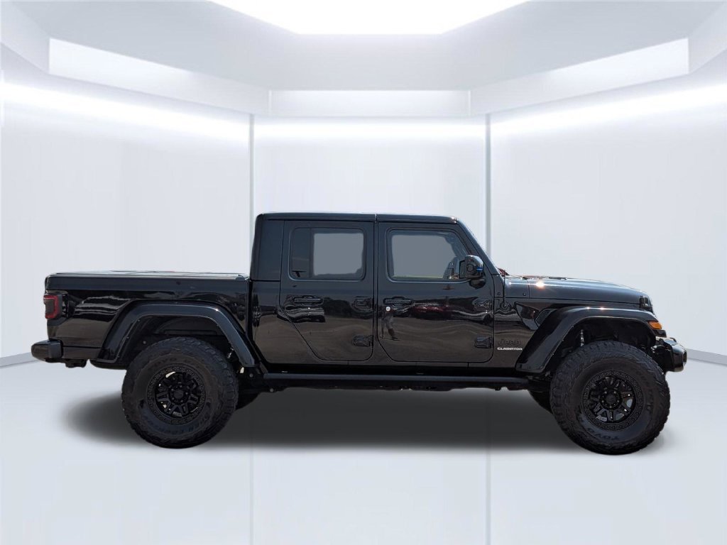 Used 2021 Black Jeep Overland image 7