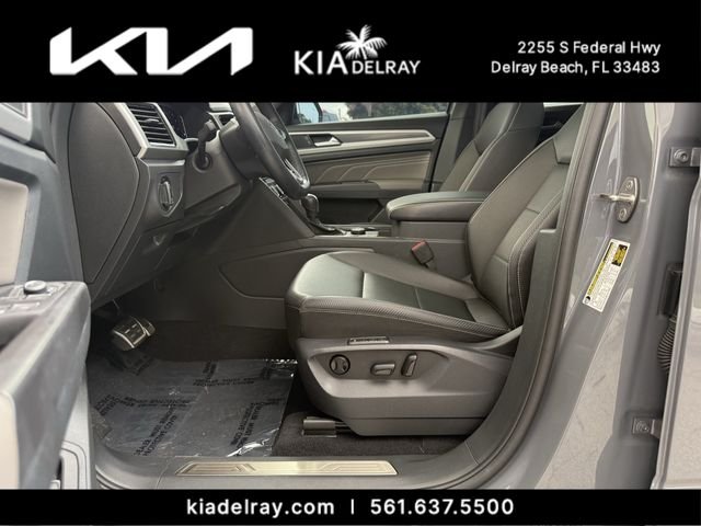 Used 2023 Gray Volkswagen 3.6L V6 SEL R-Line image 18
