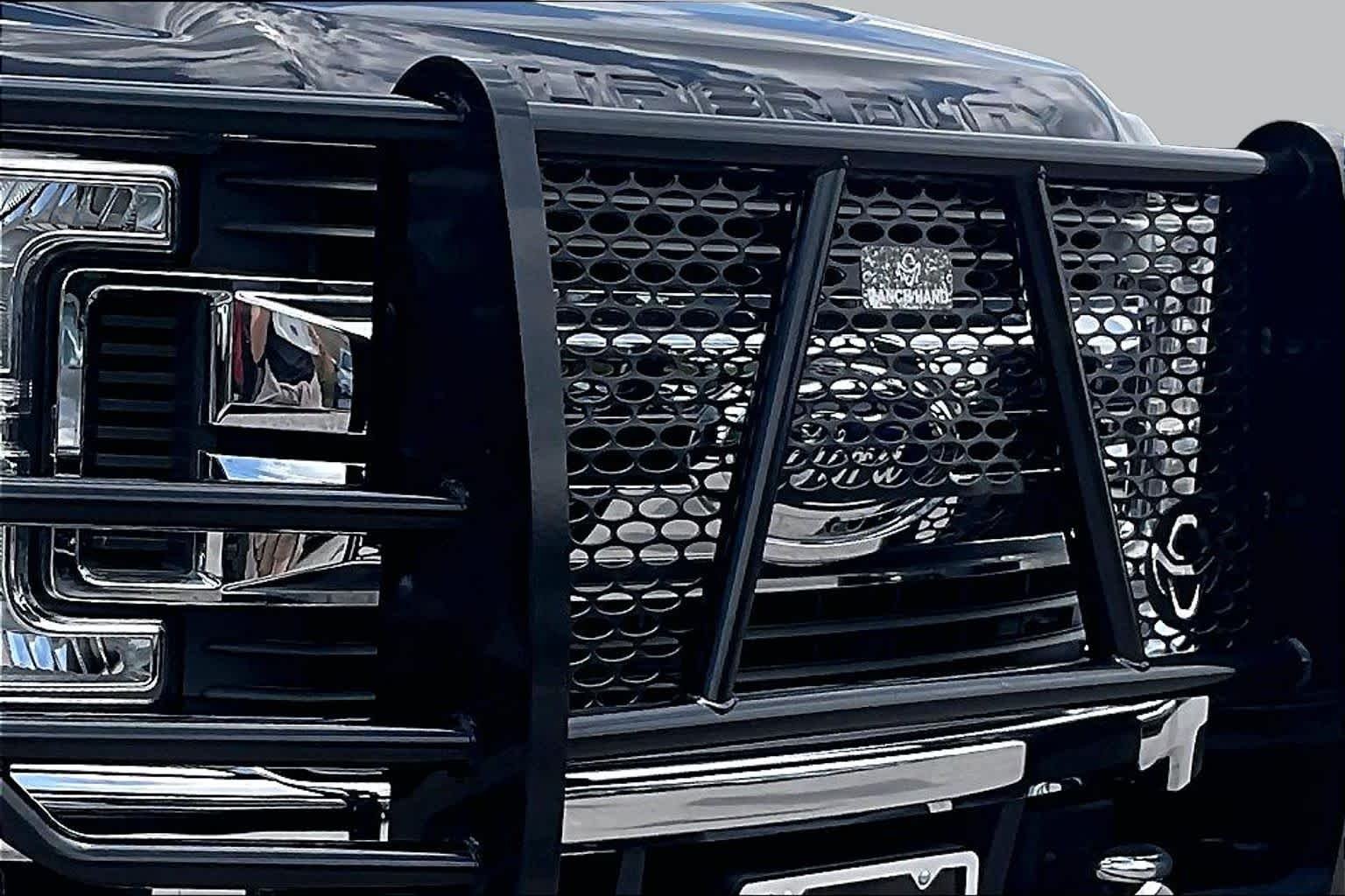 Used 2019 Agate Black Metallic Ford XLT image 29