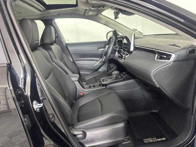 New 2026 Jet Black Toyota  XLE image 4
