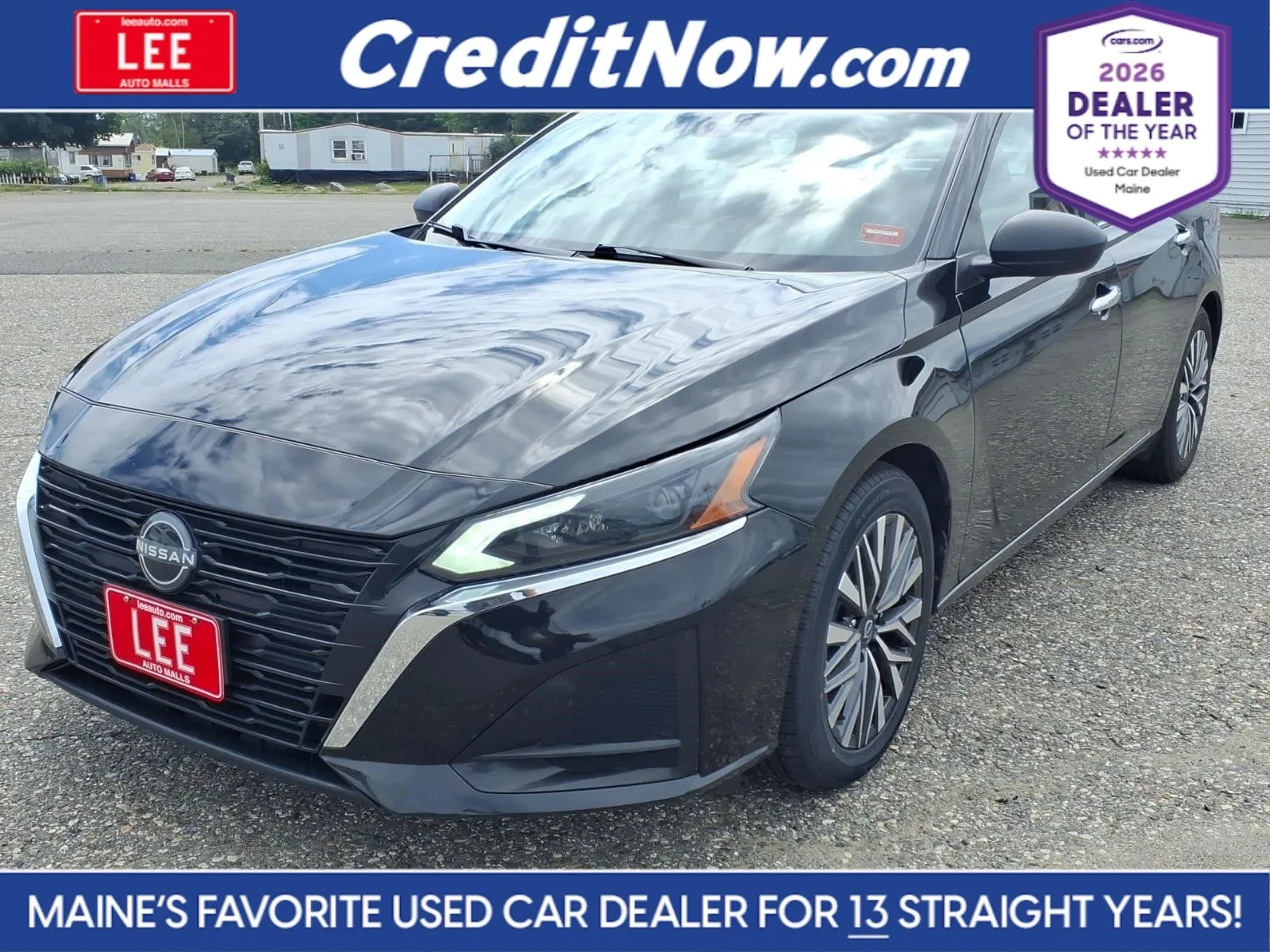 Used 2024 Super Black Nissan 2.5 SV image 1