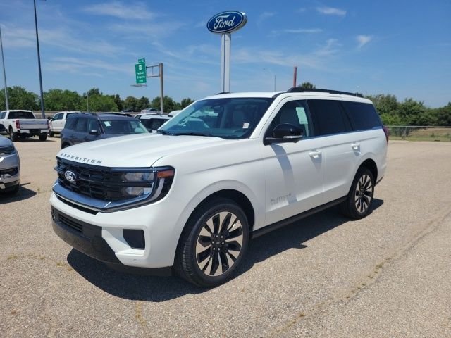 New 2027 White Metallic Ford Platinum image 25