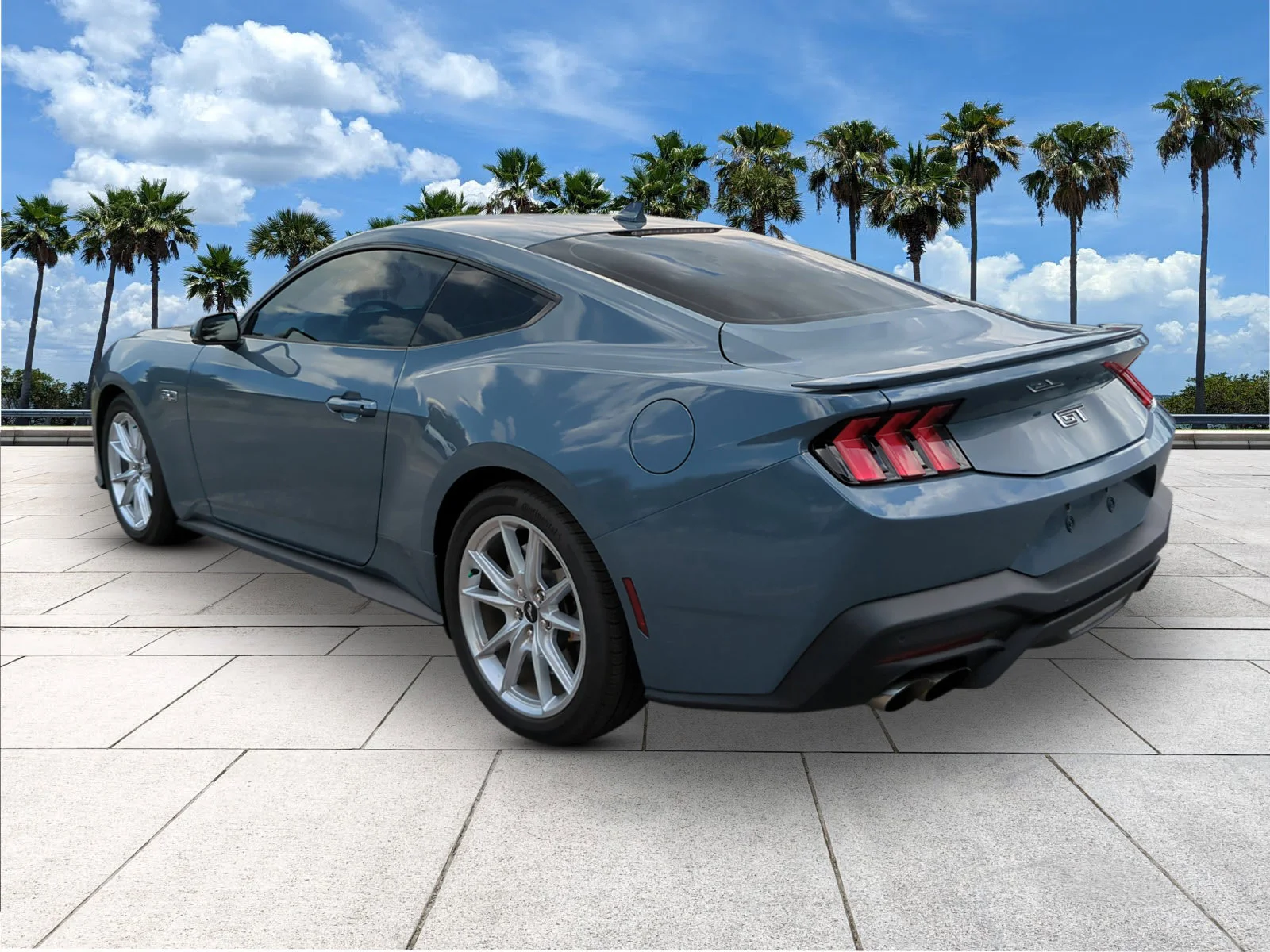 Used 2025 Vapor Blue Metallic Ford GT Premium image 6
