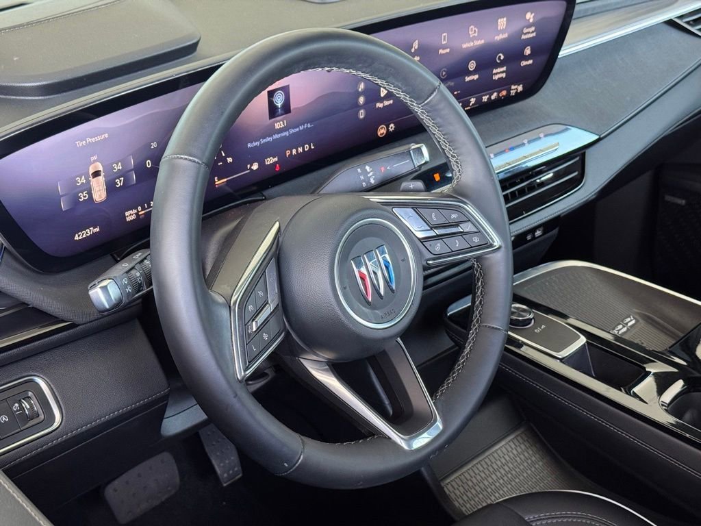Used 2025 Ebony Twilight Metallic Buick Preferred image 20