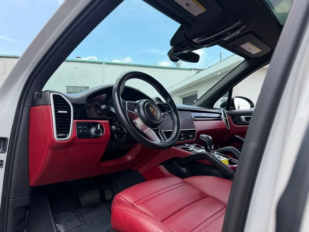 Used 2023 Black Porsche Base image 18
