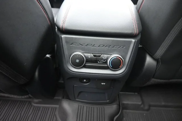 Certified Used 2025 Carbonized Gray Metallic Ford ST-Line image 24