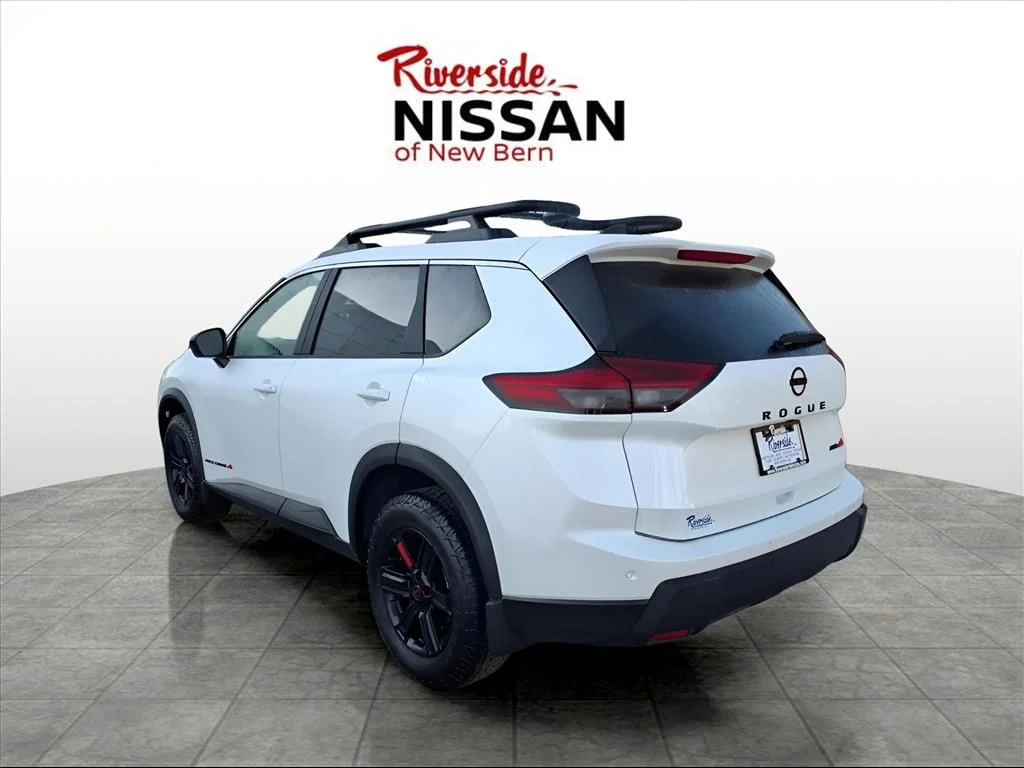 New 2026 Everest White Pearl TriCoat Nissan Rock Creek® image 4