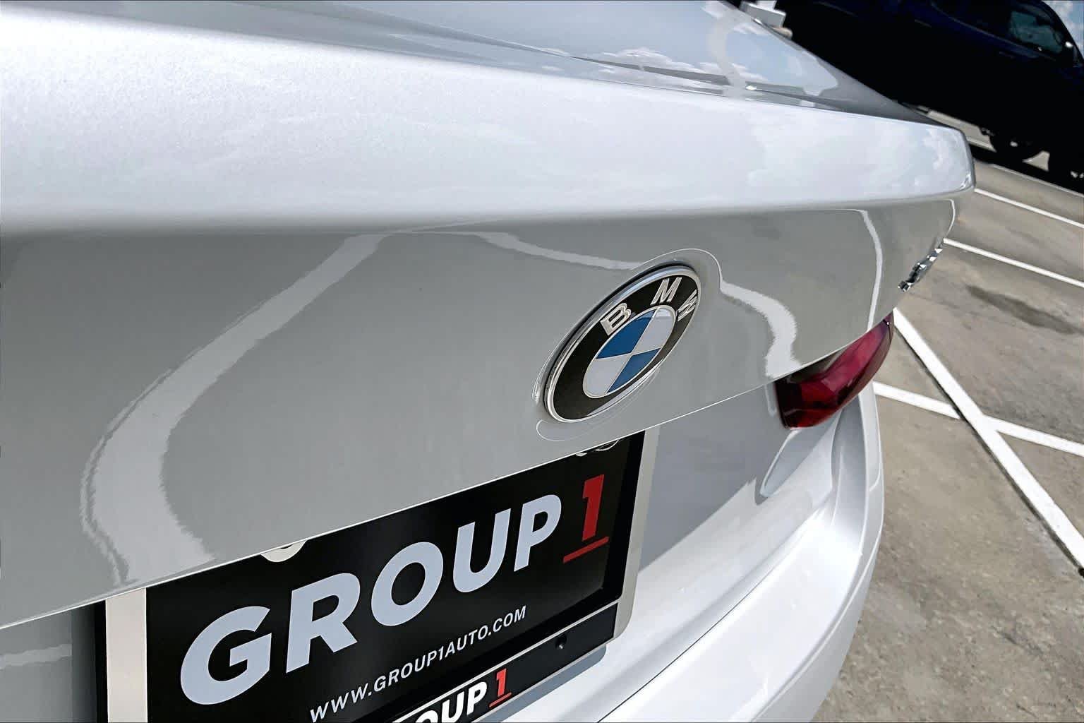 Used 2026 Mineral White Metallic BMW 330i NA image 30