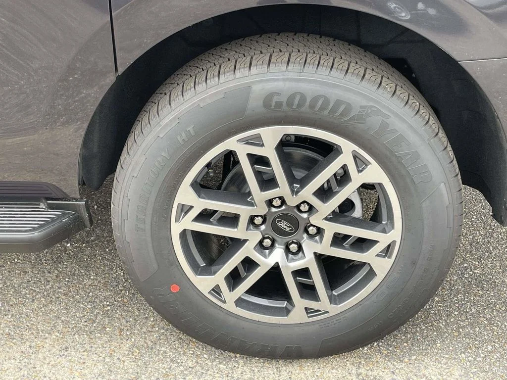 New 2026 Dark Matter Gray Metallic Ford MAX Active image 9