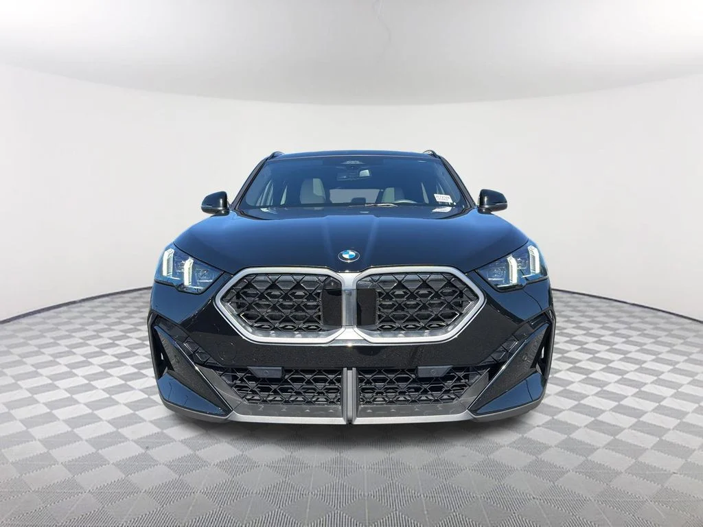 Used 2025 Black BMW xDrive28i image 2