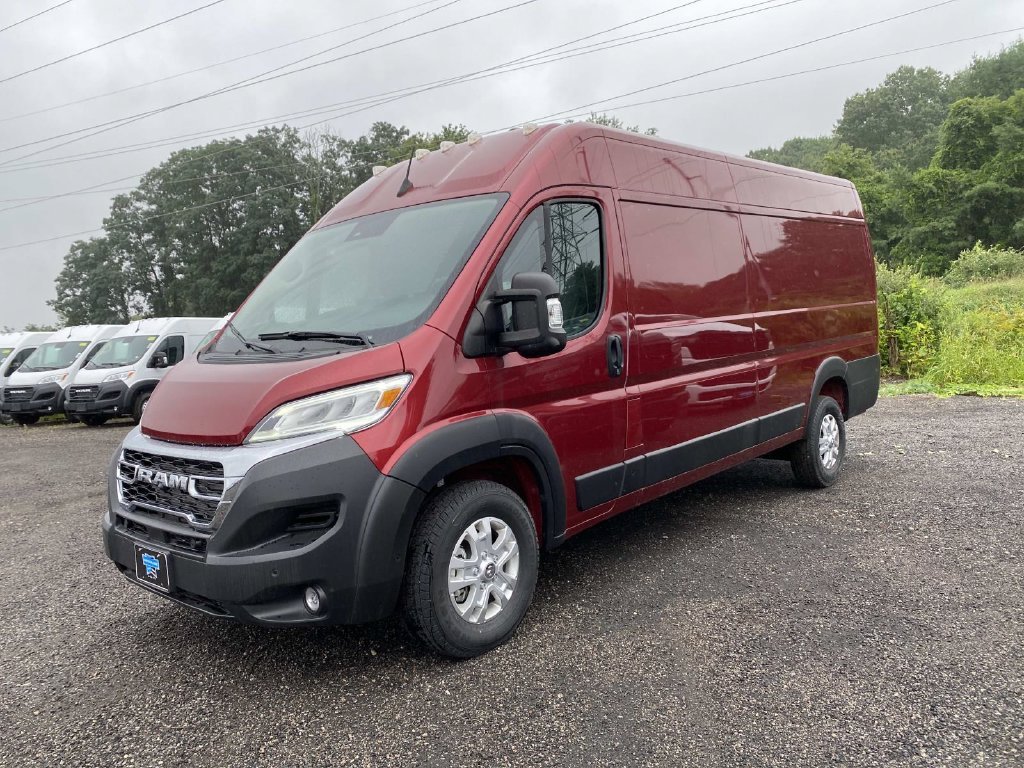 Used 2025 Red Ram High Roof image 7