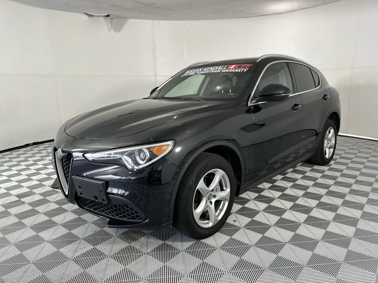 Used 2020 Black Alfa Romeo Base image 4