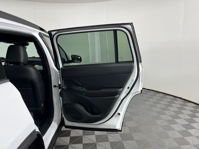 Used 2026 White Jeep Limited image 42