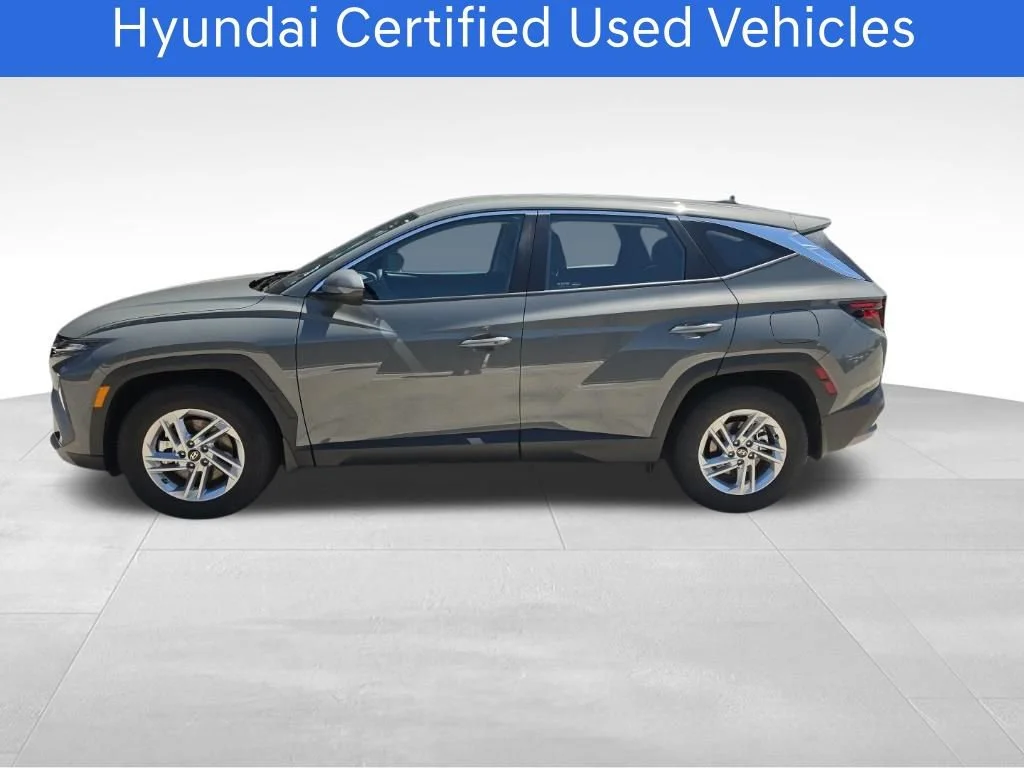 Certified Pre-Owned 2025 Hyundai Tucson SE
