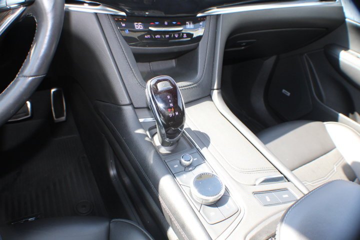 2024 Cadillac XT6 Sport - Photo 13