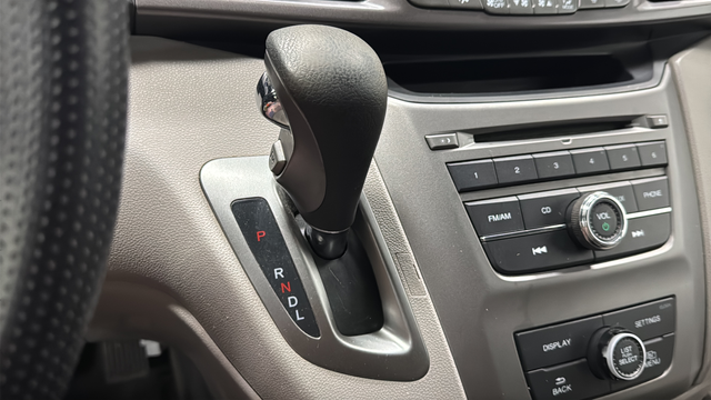 Used 2015 Gray Honda LX image 18