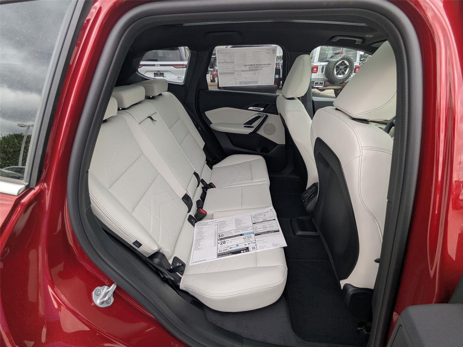 New 2026 Vegas Red Metallic BMW xDrive28i image 31