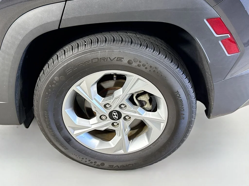 Used 2022 Portofino Gray Hyundai SEL image 30