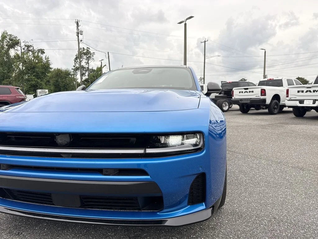 New 2026 Bludicrous Exterior Paint Dodge R/T Scat Pack image 9