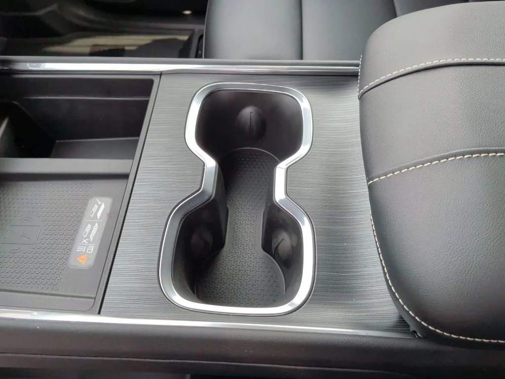 2026 GMC Acadia Elevation - Photo 32