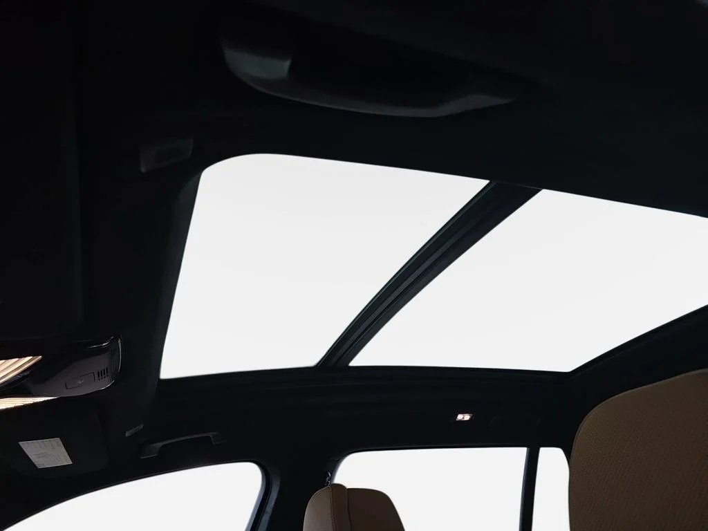 Used 2024 Skyscraper Gray Metallic BMW xDrive40i image 30