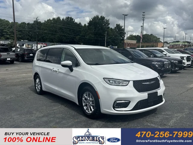 2023 Chrysler Pacifica Touring L