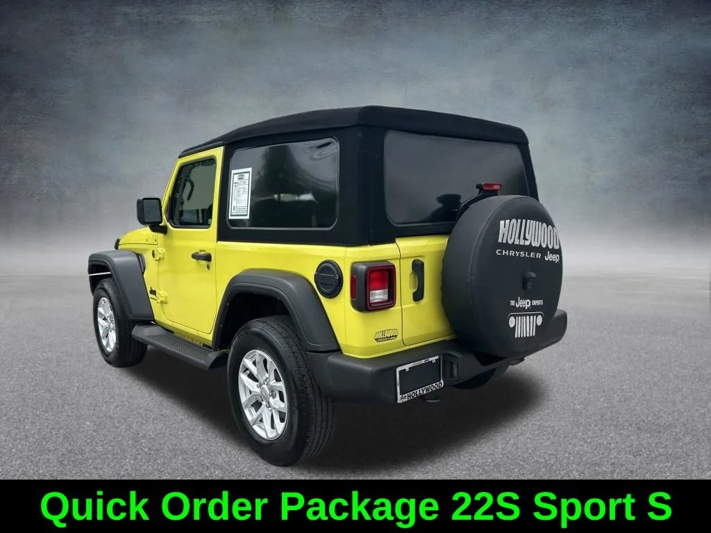 Used 2023 Yellow Jeep Sport S image 7