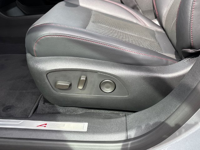2024 Acura ZDX A-SPEC - Photo 12