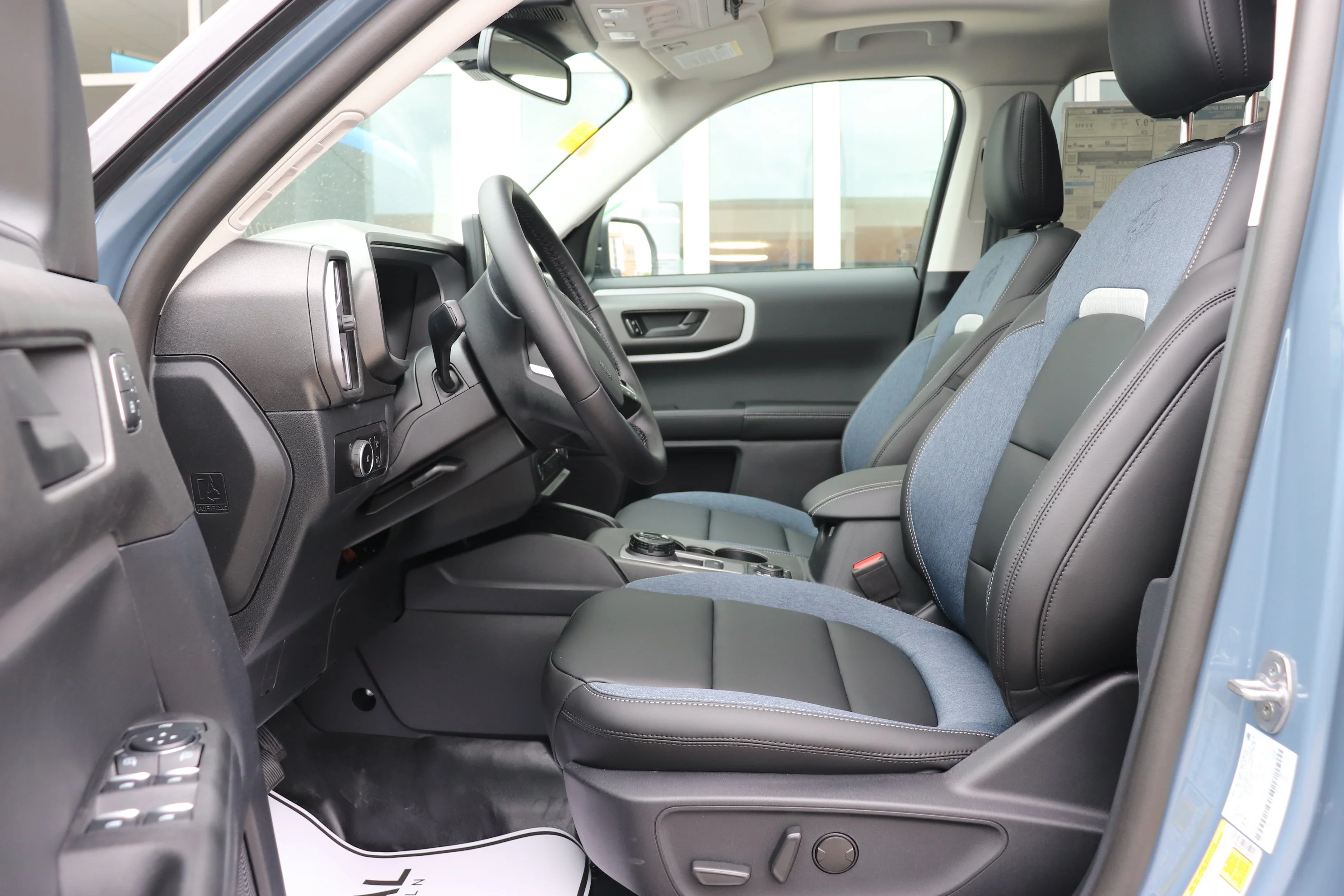 New 2026 AZURE GREY METALLIC TRI-COAT Ford Outer Banks image 10