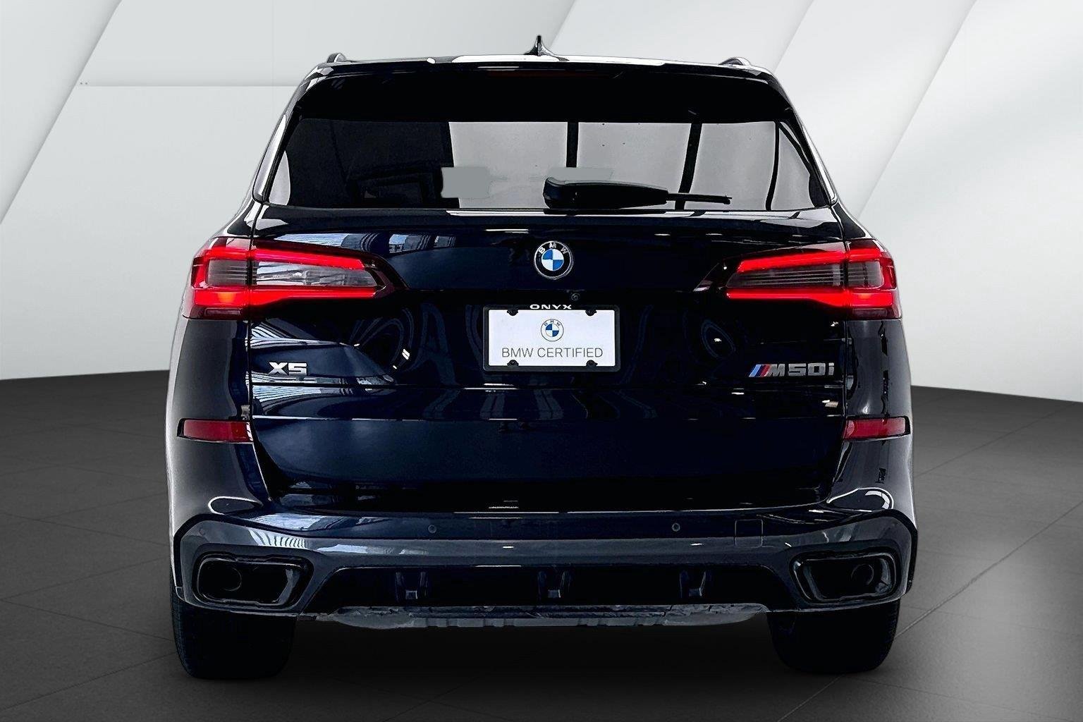 Certified Used 2023 Carbon Black Metallic BMW M50i image 7