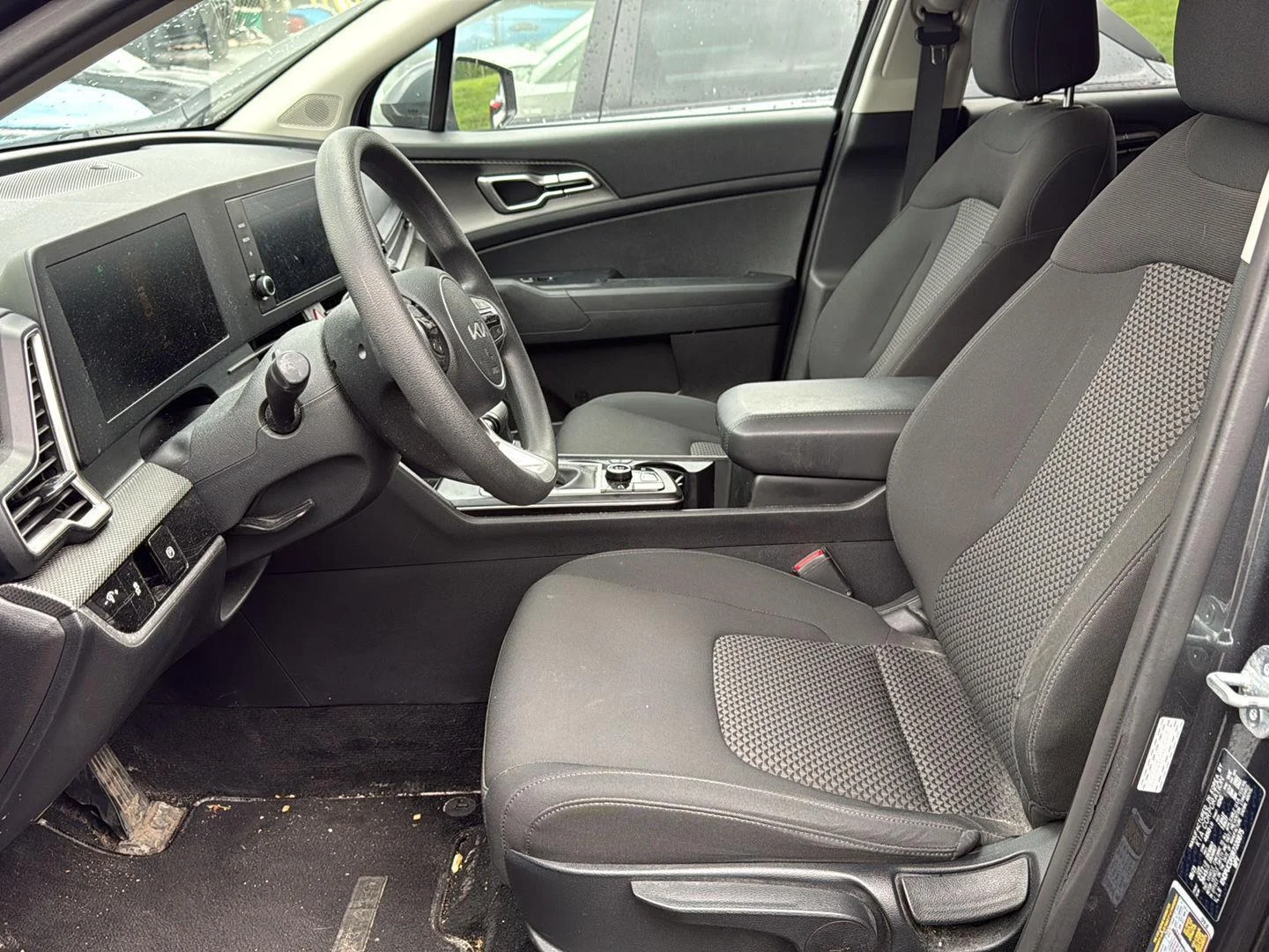 Used 2024 Gravity Gray Kia LX image 4