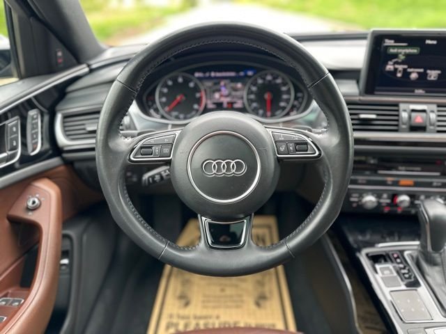 Used 2018 Moonlight Blue Audi 2.0T Premium image 22