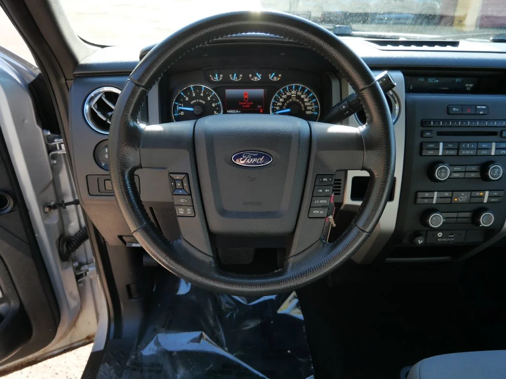 Used 2011 Silver Ford XLT image 18