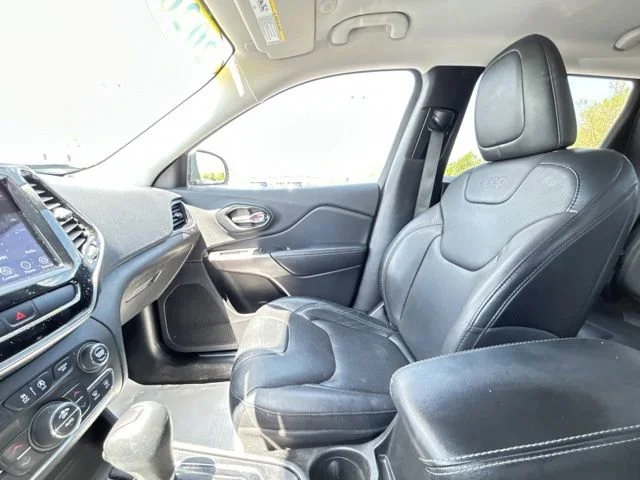 Used 2020 Blue Jeep Limited 4x4 image 45